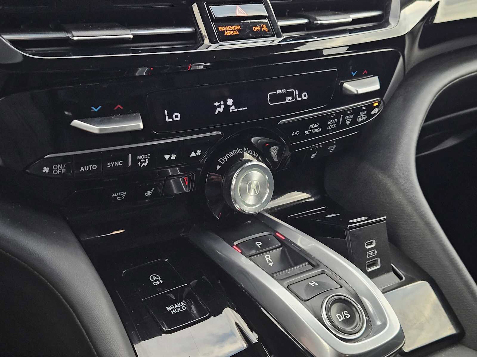 Used 2023 Acura MDX SH-AWD w/ Technology Package image 19