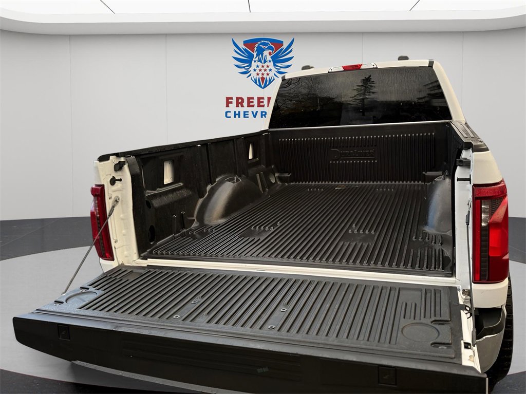 Used 2024 Ford F150 XLT w/ Tow/Haul Package image 5