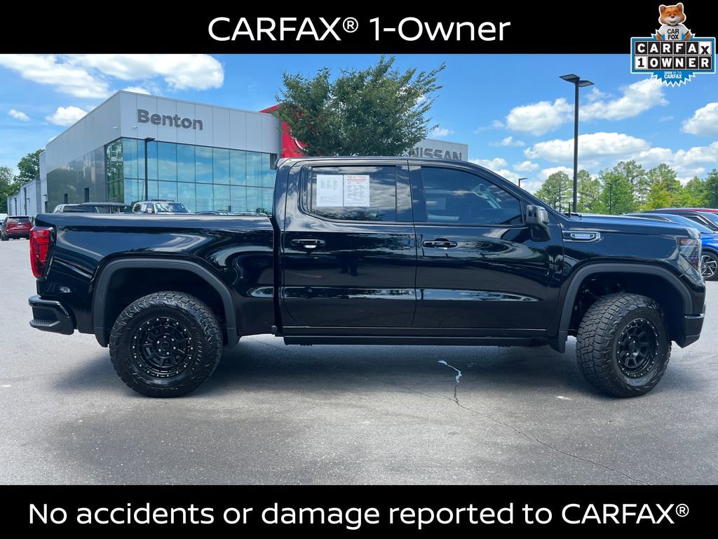Used 2025 GMC Sierra 1500 AT4 w/ AT4 Premium Package AWD/4WD image 3