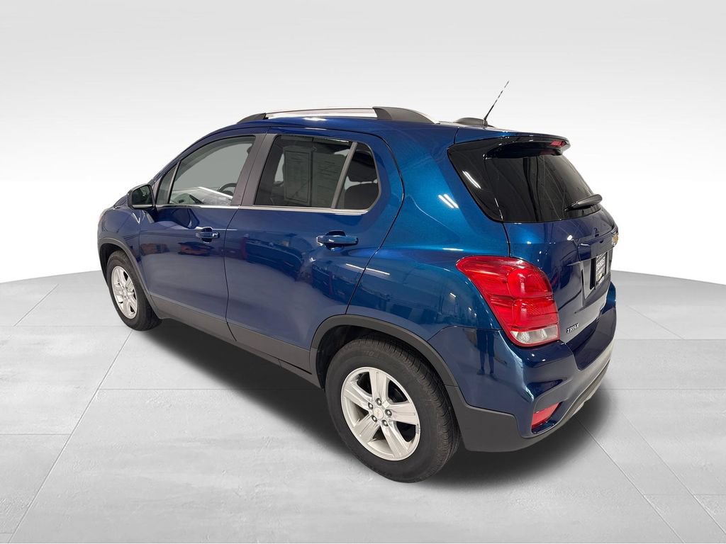 Used 2020 Chevrolet Trax LT FWD image 44