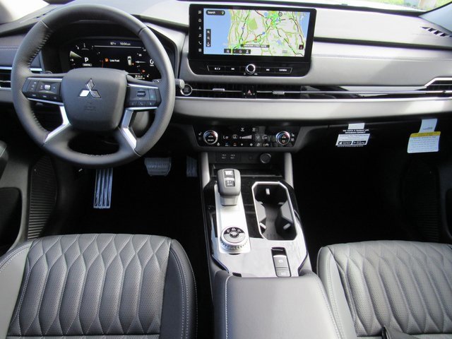 New 2025 Mitsubishi Outlander SEL image 10