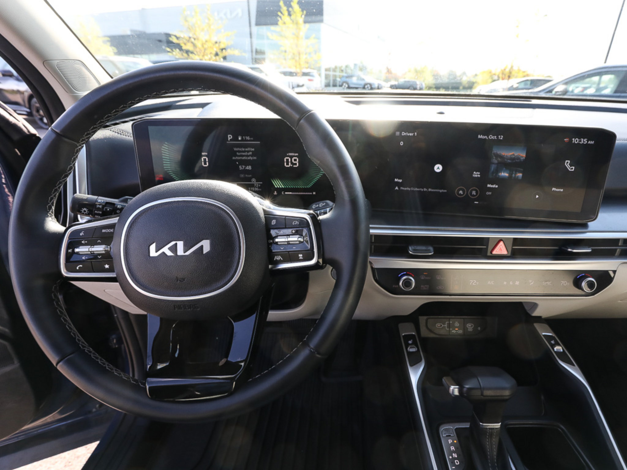 Certified 2025 Kia Sorento EX w/ Panoramic Sunroof Package AWD/4WD image 13