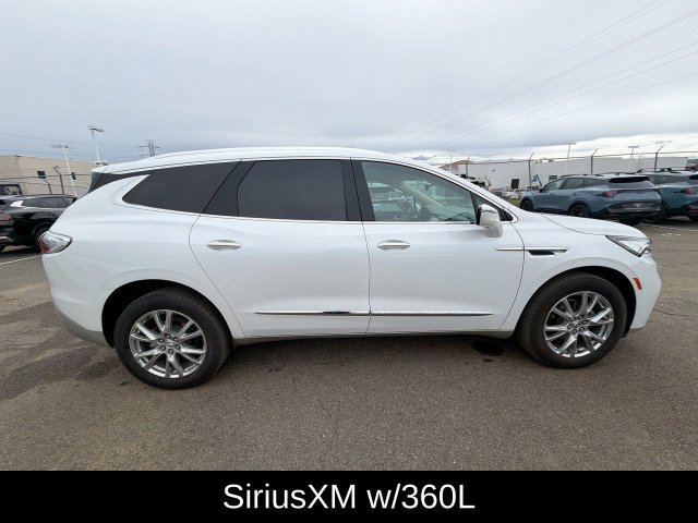 Used 2024 Buick Enclave Premium AWD/4WD image 6
