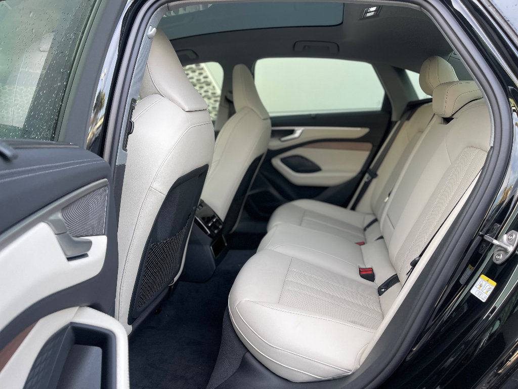 New 2026 Audi A6 Premium Plus image 36