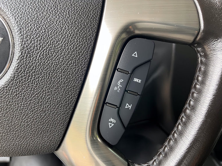 Used 2018 Chevrolet Express 2500 LT w/ LT Preferred Equipment Group RWD image 16