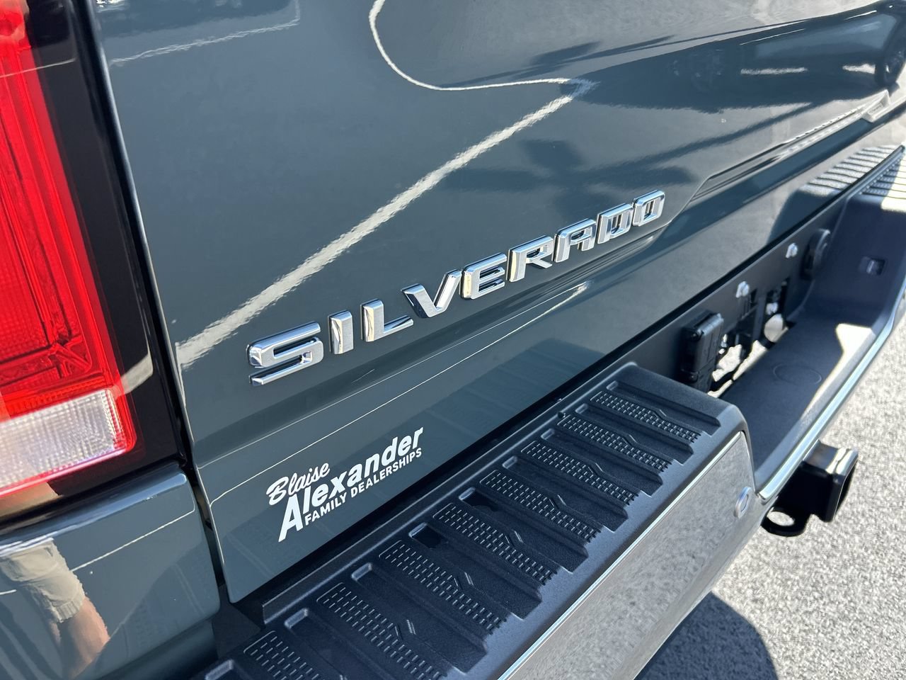 New 2026 Chevrolet Silverado 3500 LTZ w/ LTZ Premium Package AWD/4WD image 11
