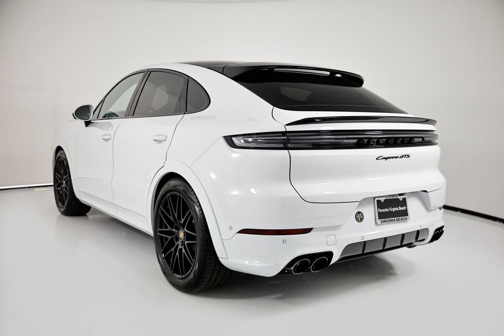 New 2026 Porsche Cayenne GTS AWD/4WD image 3