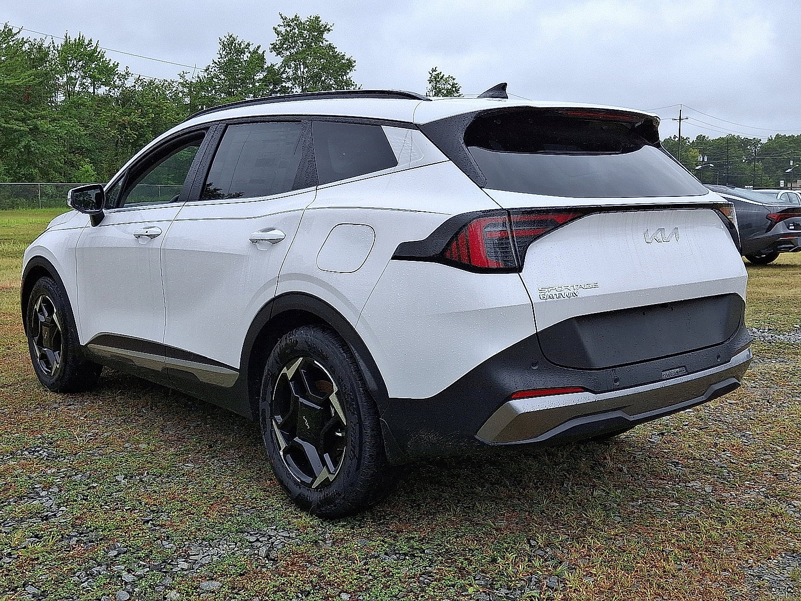 New 2026 Kia Sportage EX w/ EX Panorama Roof Package image 3