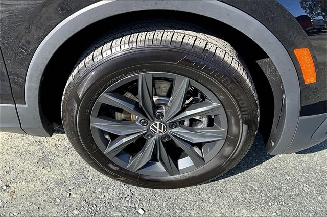 Used 2024 Volkswagen Tiguan Wolfsburg Edition image 8