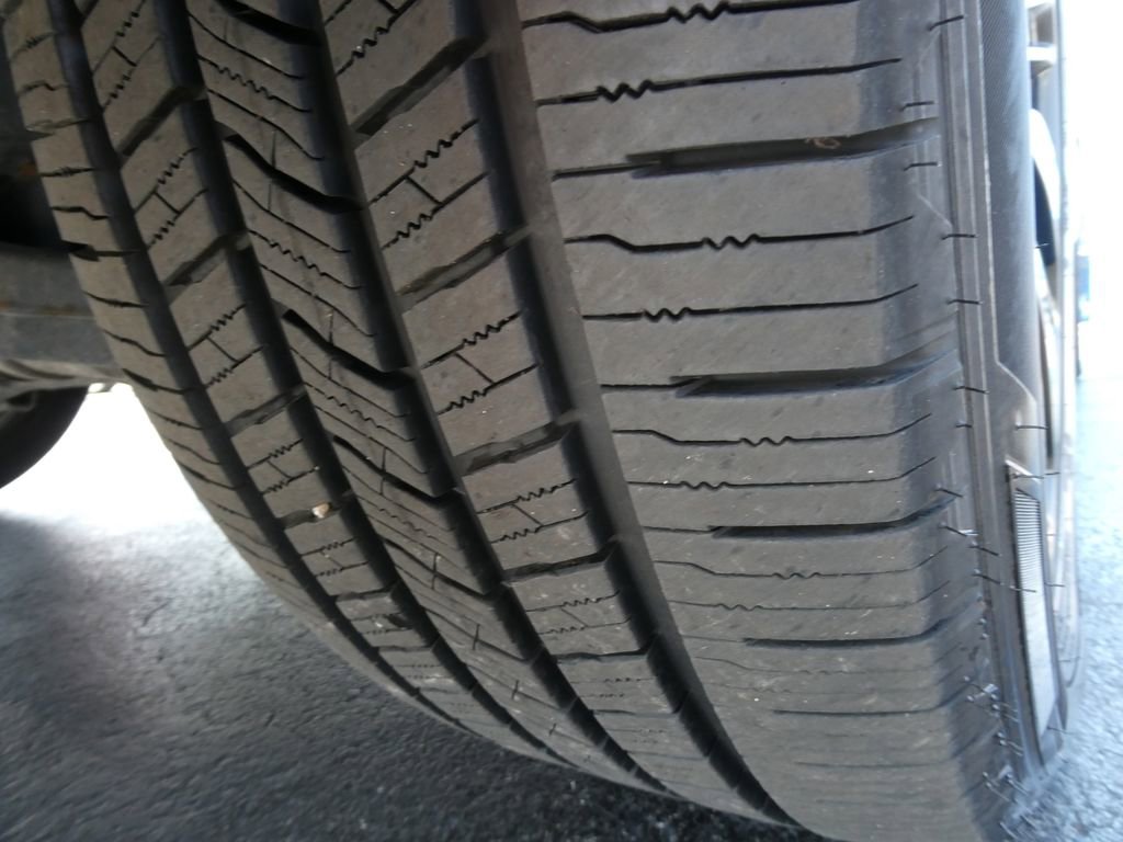 Used 2022 Lincoln Navigator L Reserve w/ Equipment Group 201A image 13