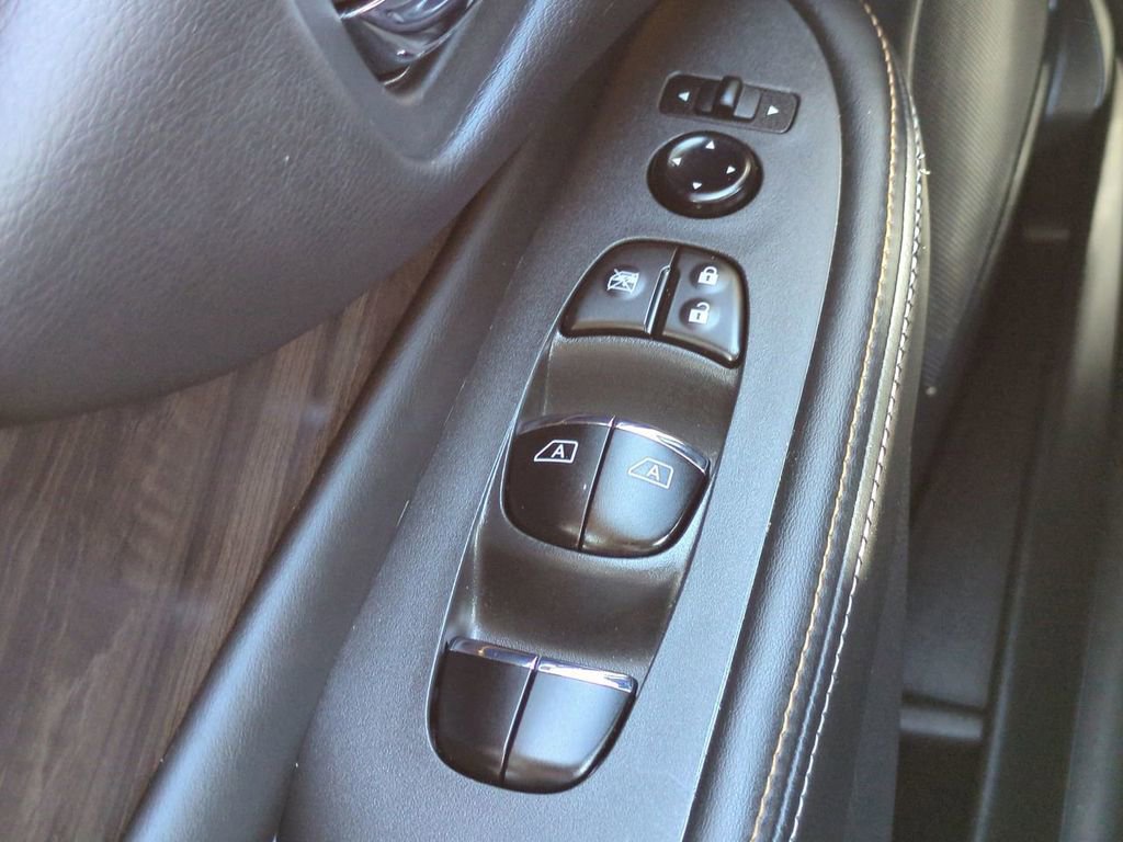 Certified 2023 Nissan Murano Platinum w/ Cargo Package image 26