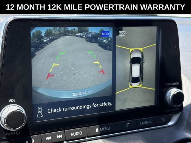Used 2025 Nissan Sentra SR w/ SR Premium Package FWD image 21