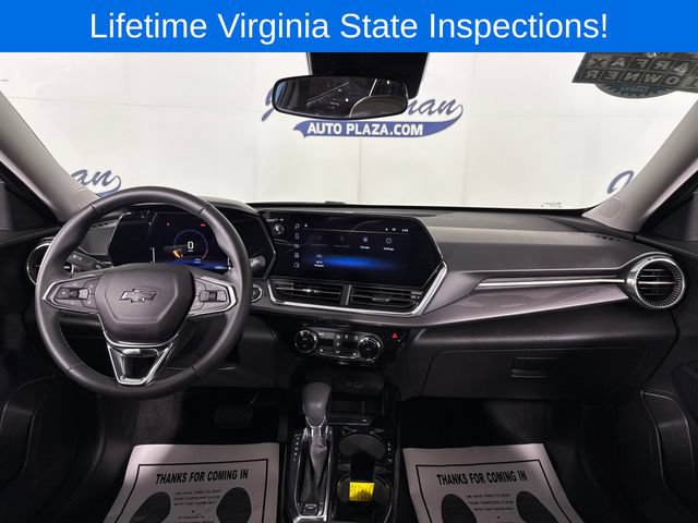 Used 2025 Chevrolet Trax ACTIV FWD image 9