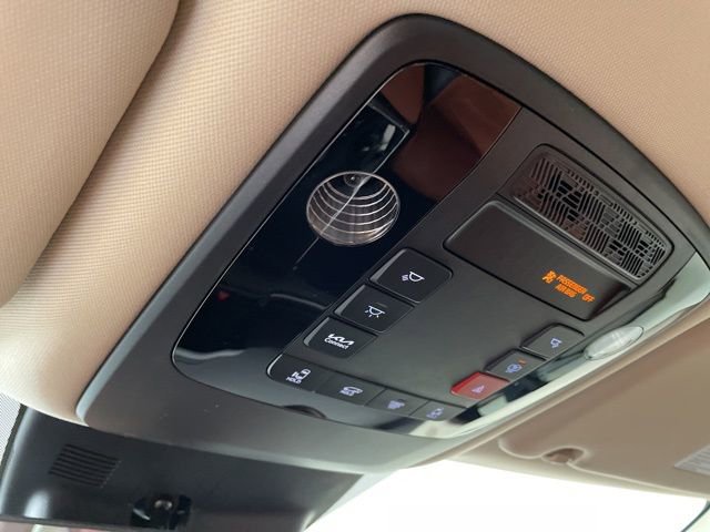 New 2026 Kia Carnival EX image 24