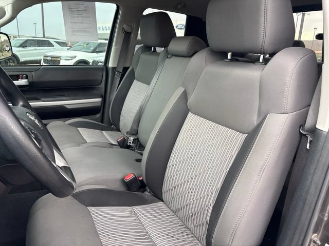 Used 2017 Toyota Tundra SR5 RWD image 14