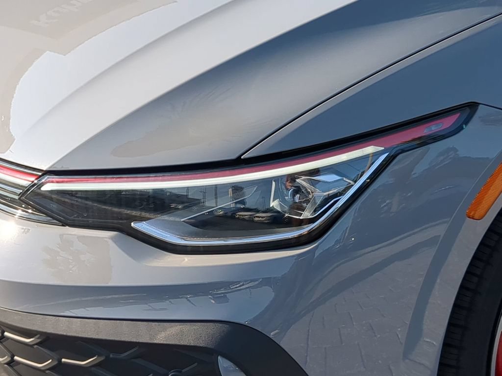 New 2026 Volkswagen GTI SE FWD image 7
