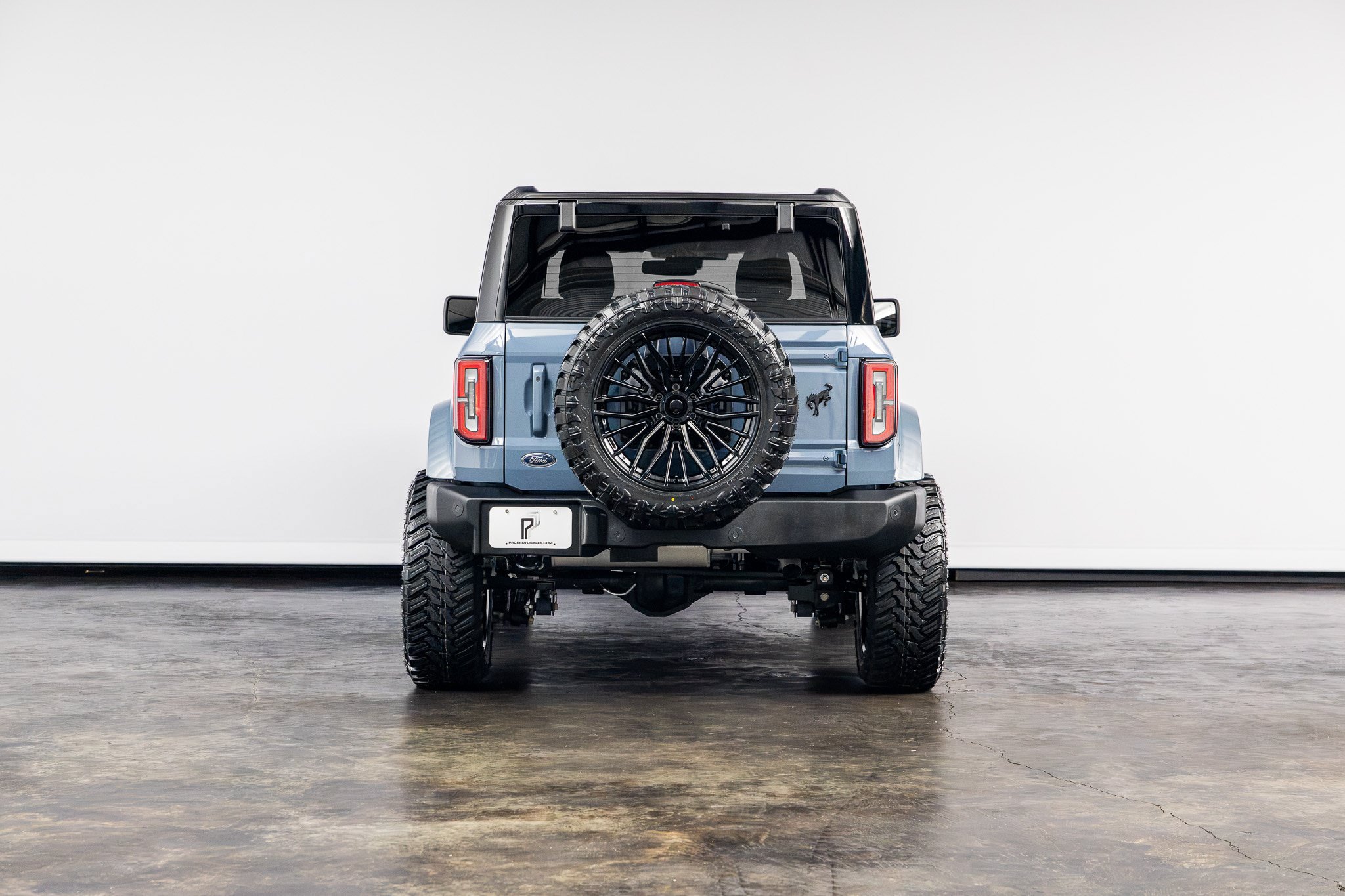 Used 2025 Ford Bronco Outer Banks AWD/4WD image 16