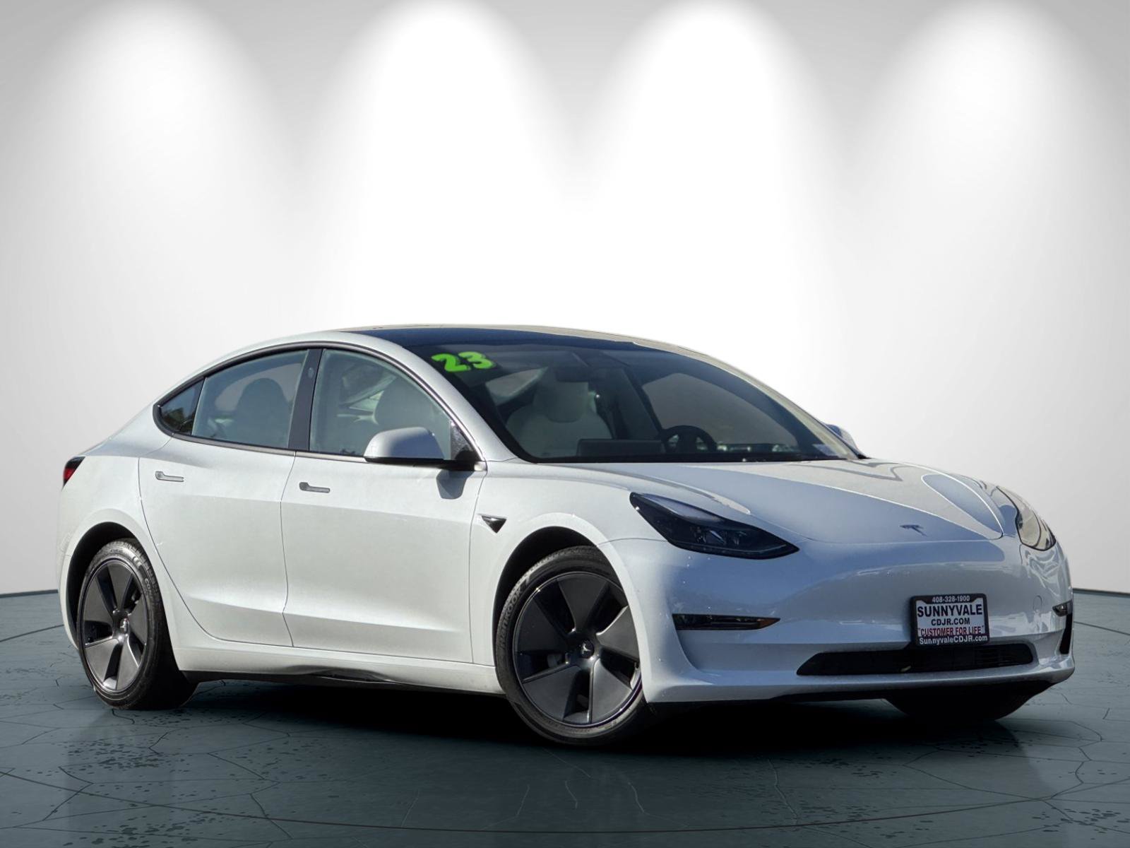 Used 2023 Tesla Model 3 Long Range AWD/4WD image 2
