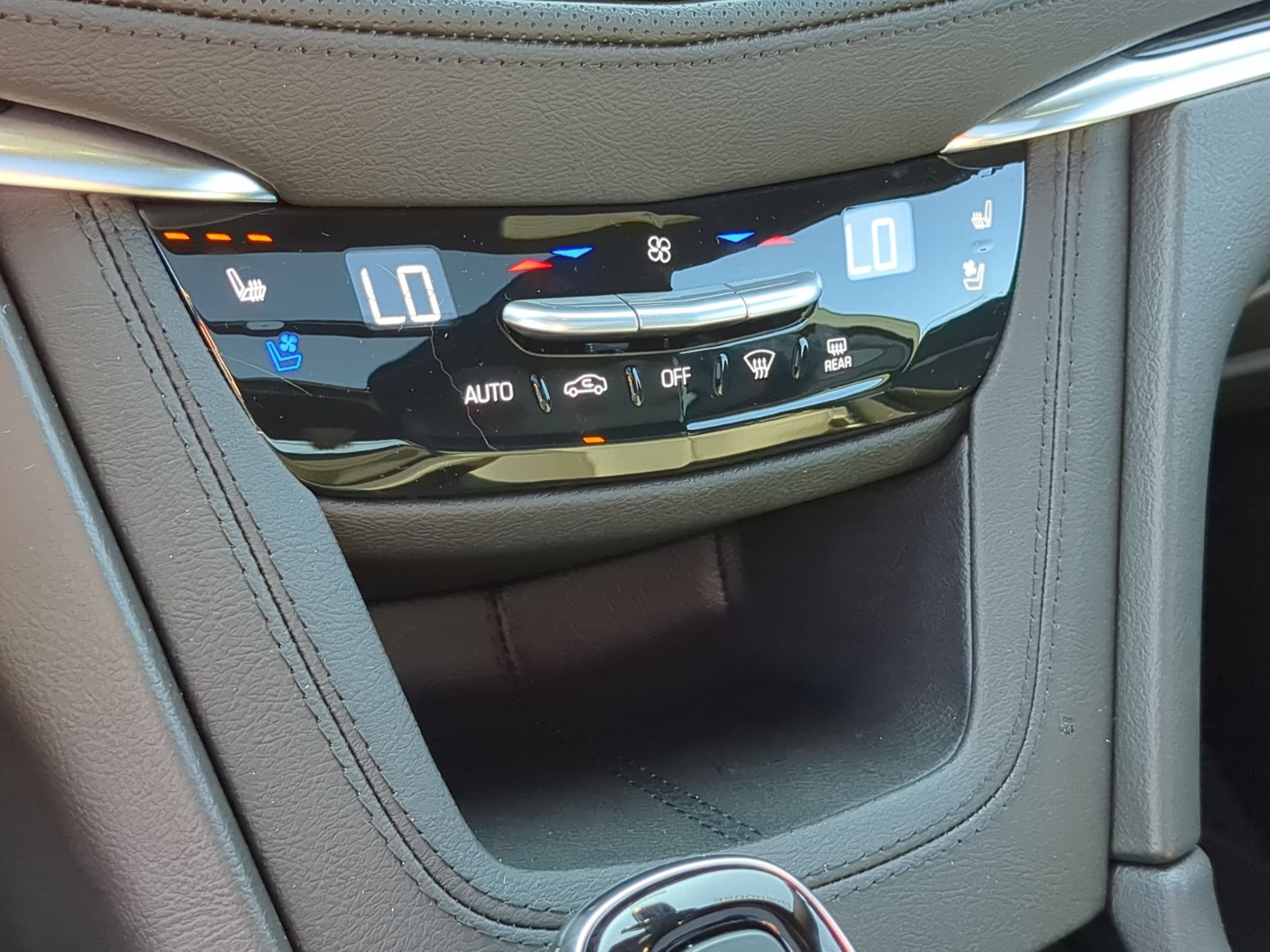 New 2026 Cadillac XT5 Premium Luxury w/ Driver Assist Package AWD/4WD image 25