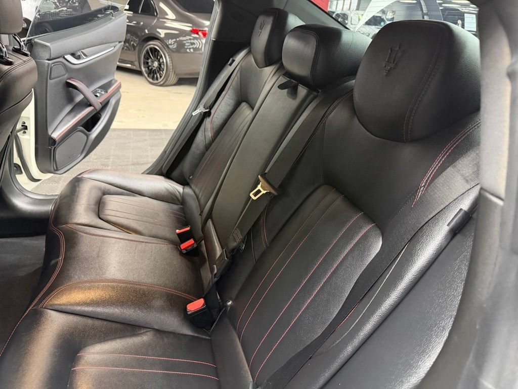 Used 2019 Maserati Ghibli S RWD image 39