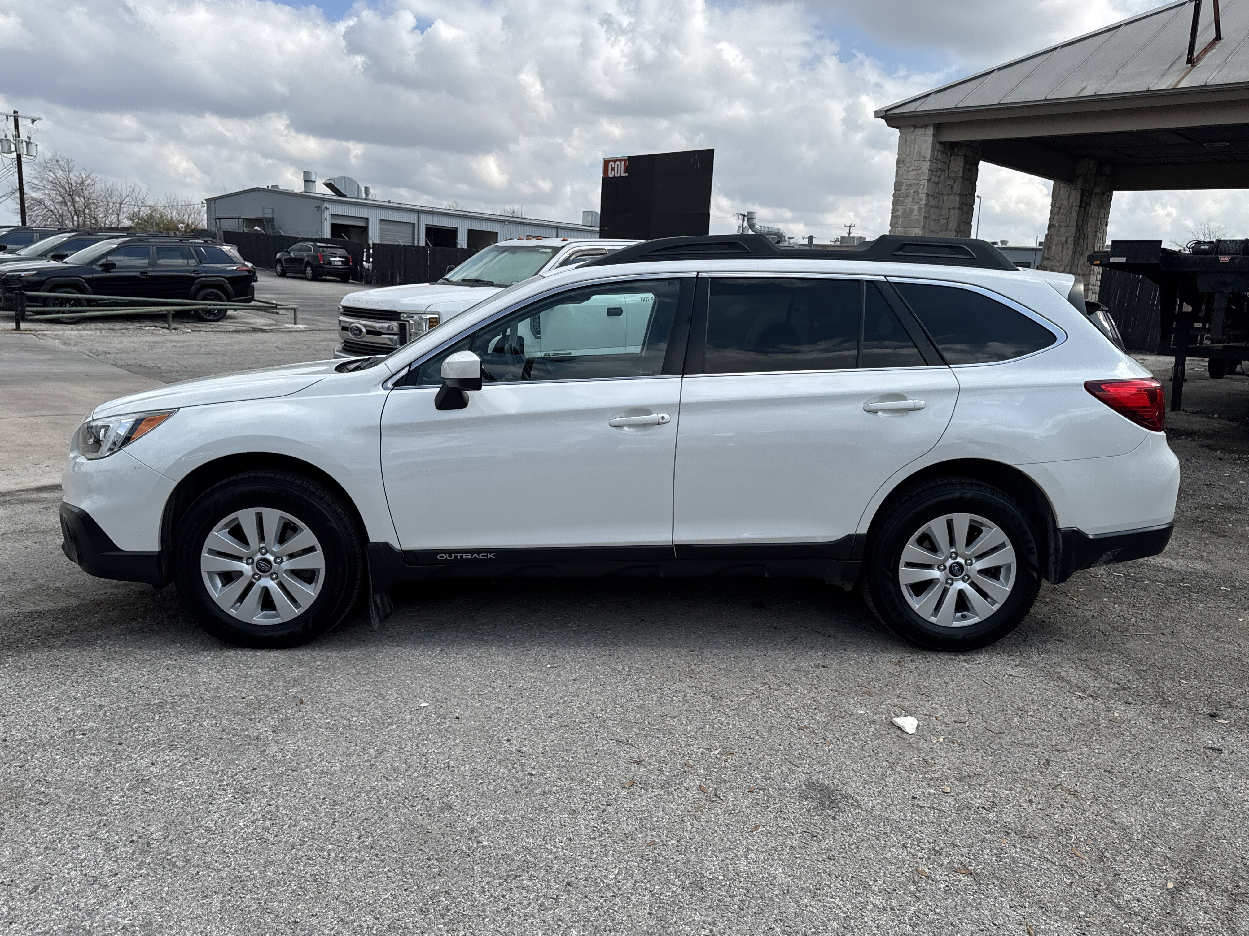 Used 2016 Subaru Outback 2.5i Premium w/ Popular Package #2 image 6