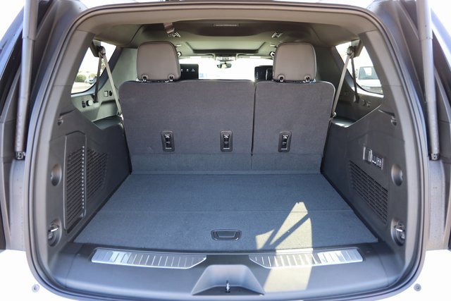 New 2026 GMC Yukon XL Denali w/ Denali Reserve Package image 27