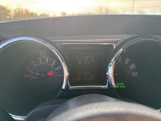 Used 2006 Ford Mustang Convertible image 13