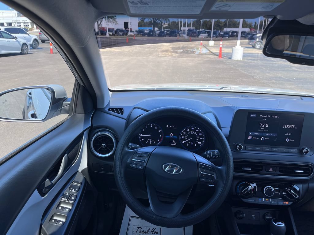 Used 2023 Hyundai Kona SEL AWD/4WD image 20