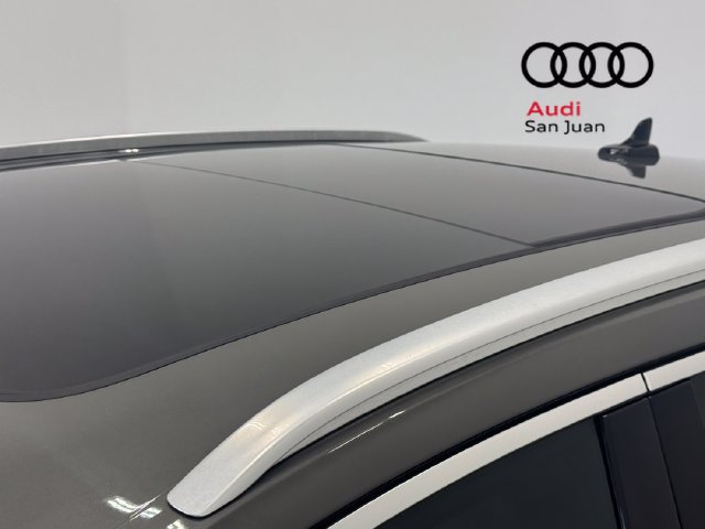 Used 2023 Audi Q3 2.0T Premium w/ Convenience Package AWD/4WD image 9