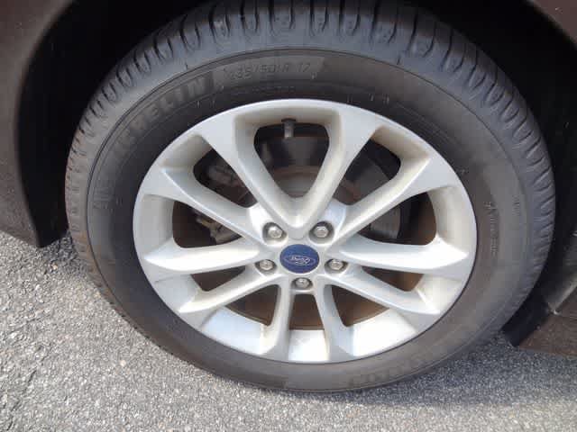 Used 2019 Ford Fusion SE FWD image 22