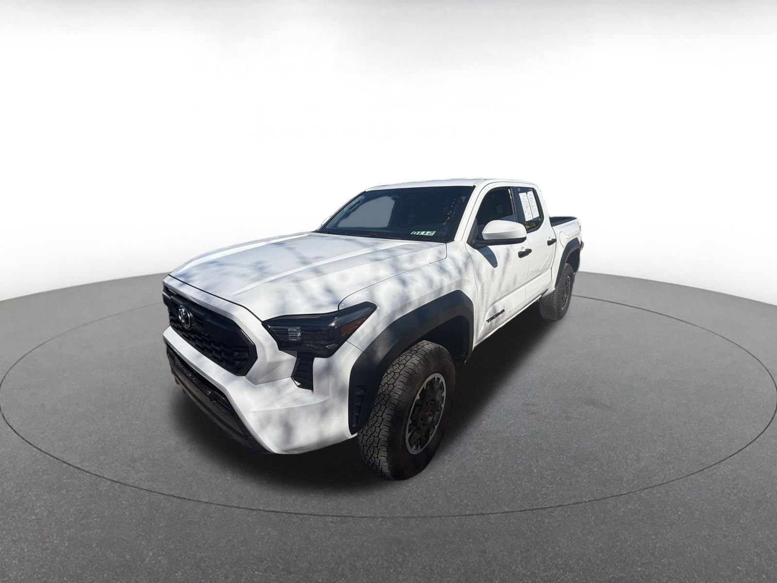 Used 2024 Toyota Tacoma TRD Off-Road image 3