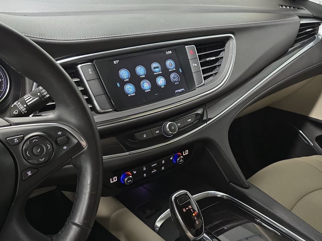Used 2019 Buick Enclave Essence FWD image 15