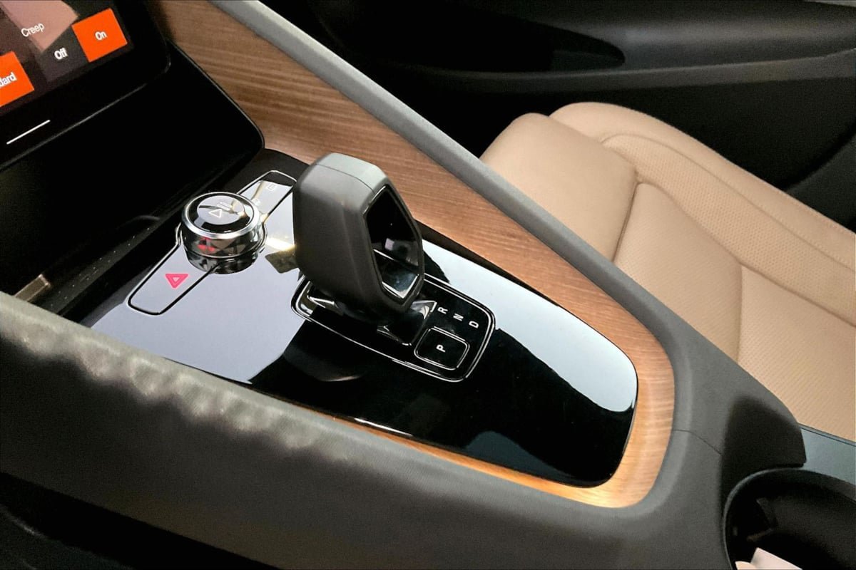 Used 2022 Polestar Polestar 2 w/ Plus Package AWD/4WD image 14