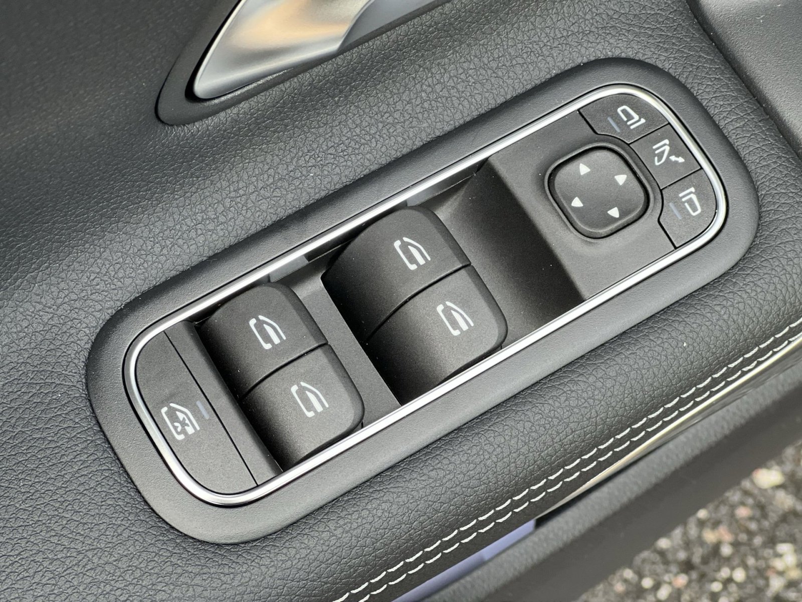 New 2026 Mercedes-Benz CLA 250 4MATIC image 13