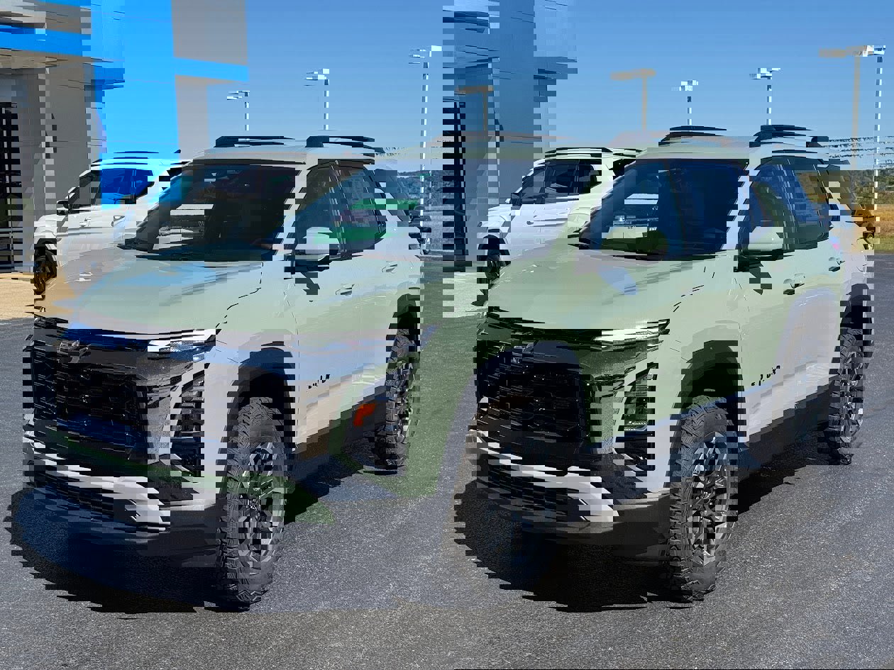 New 2026 Chevrolet Equinox ACTIV w/ Safety and Technology Package image 1