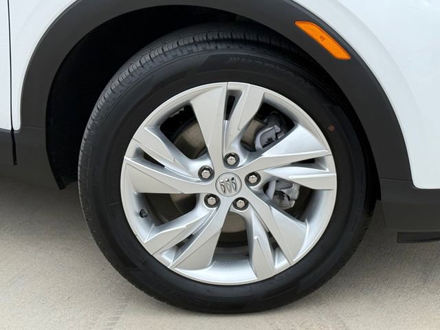 Used 2025 Buick Encore GX Preferred image 2