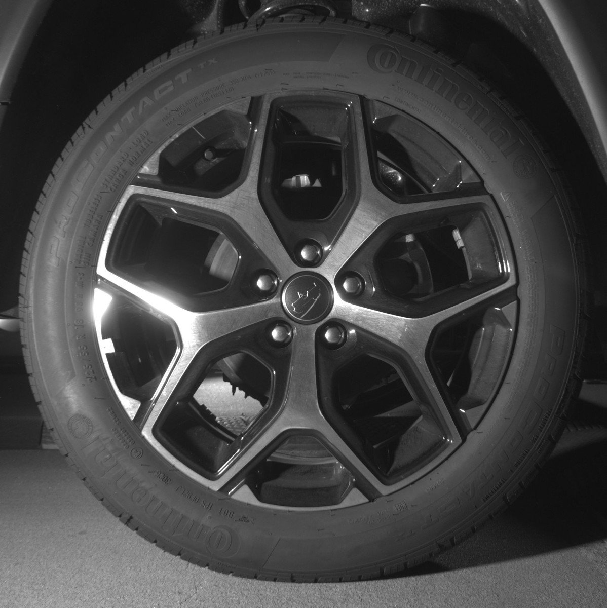 Used 2025 Jeep Compass Limited image 15