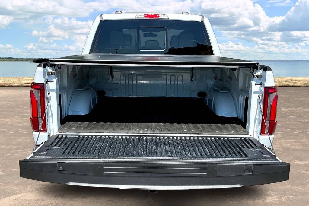 Used 2024 Ford F150 Lariat w/ Tow/Haul Package AWD/4WD image 9