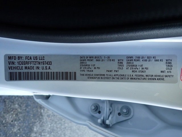 New 2026 RAM 1500 4x4 Crew Cab image 16