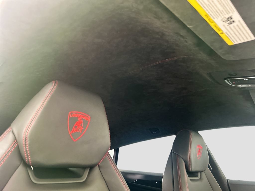 Used 2024 Lamborghini Urus S AWD/4WD image 17