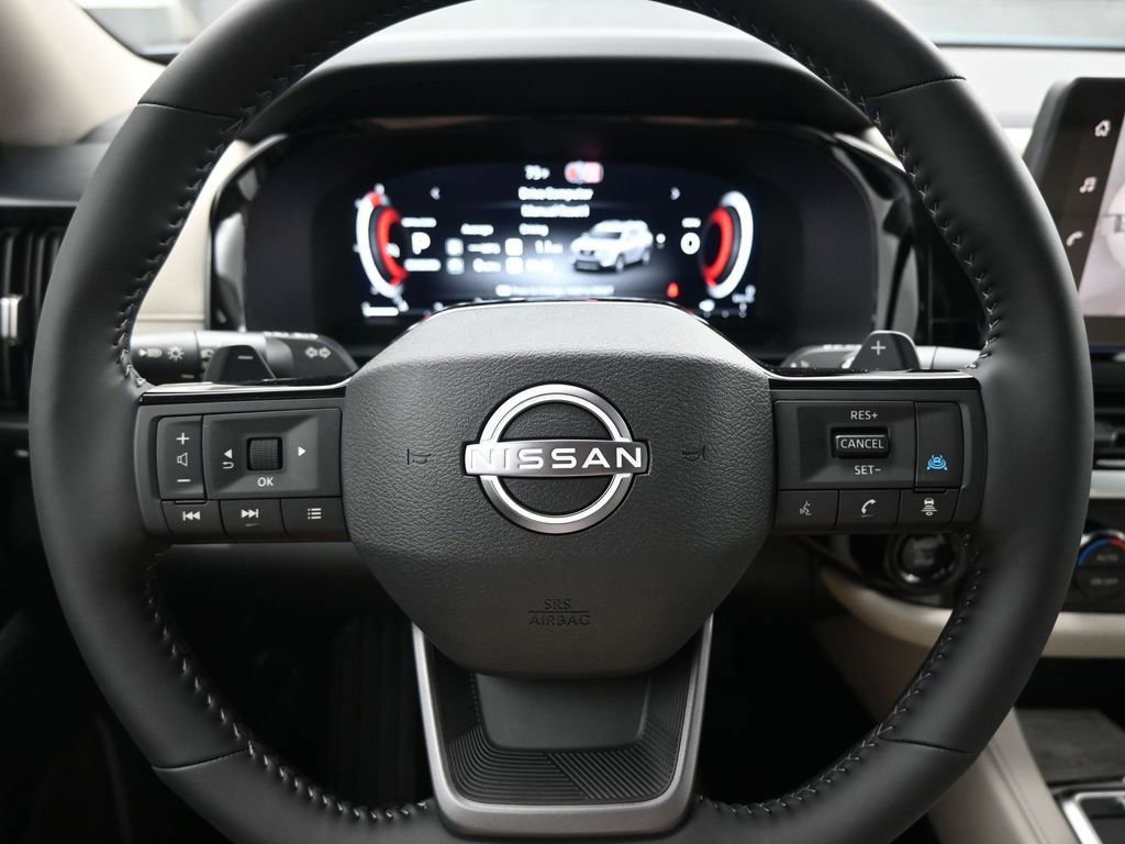 New 2026 Nissan Pathfinder SL image 7