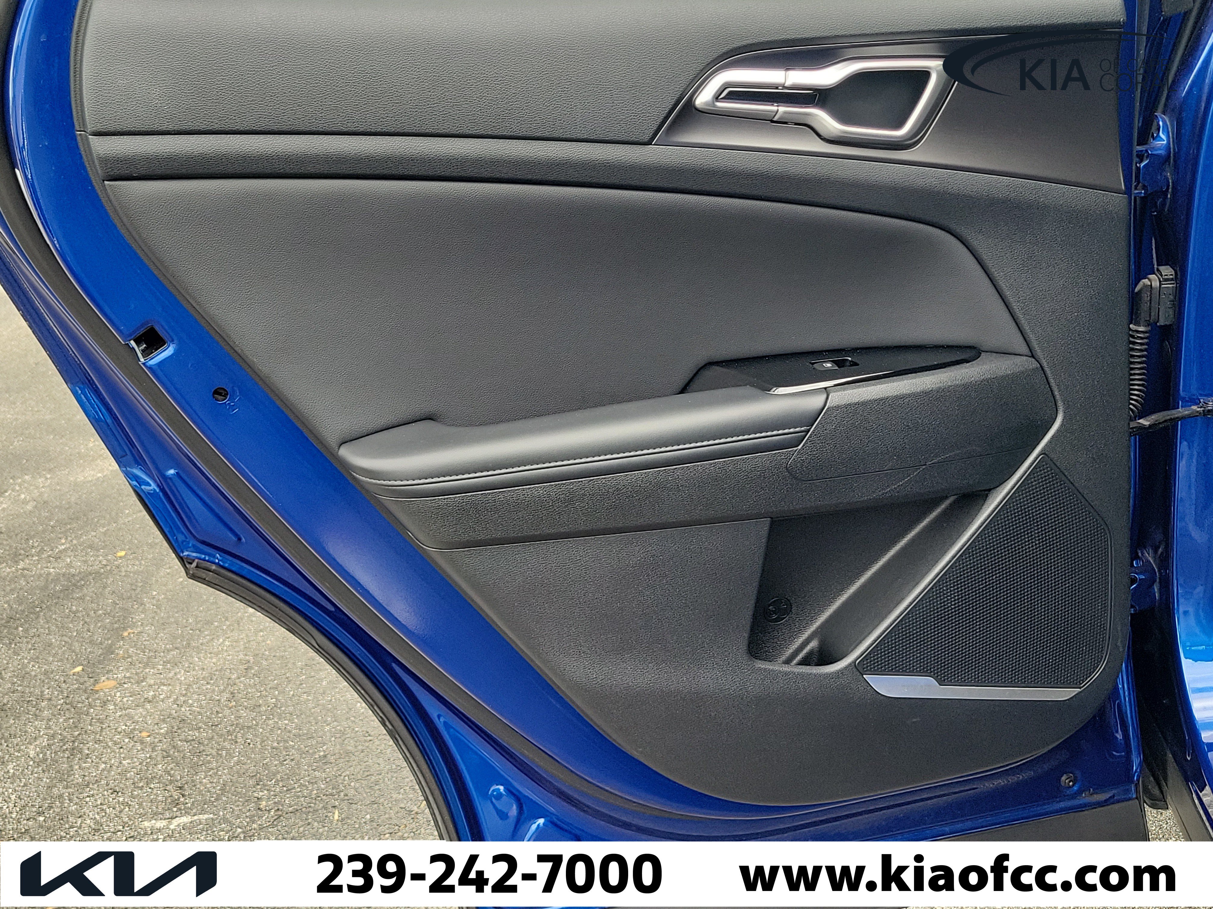 Certified 2023 Kia Sportage EX FWD image 17