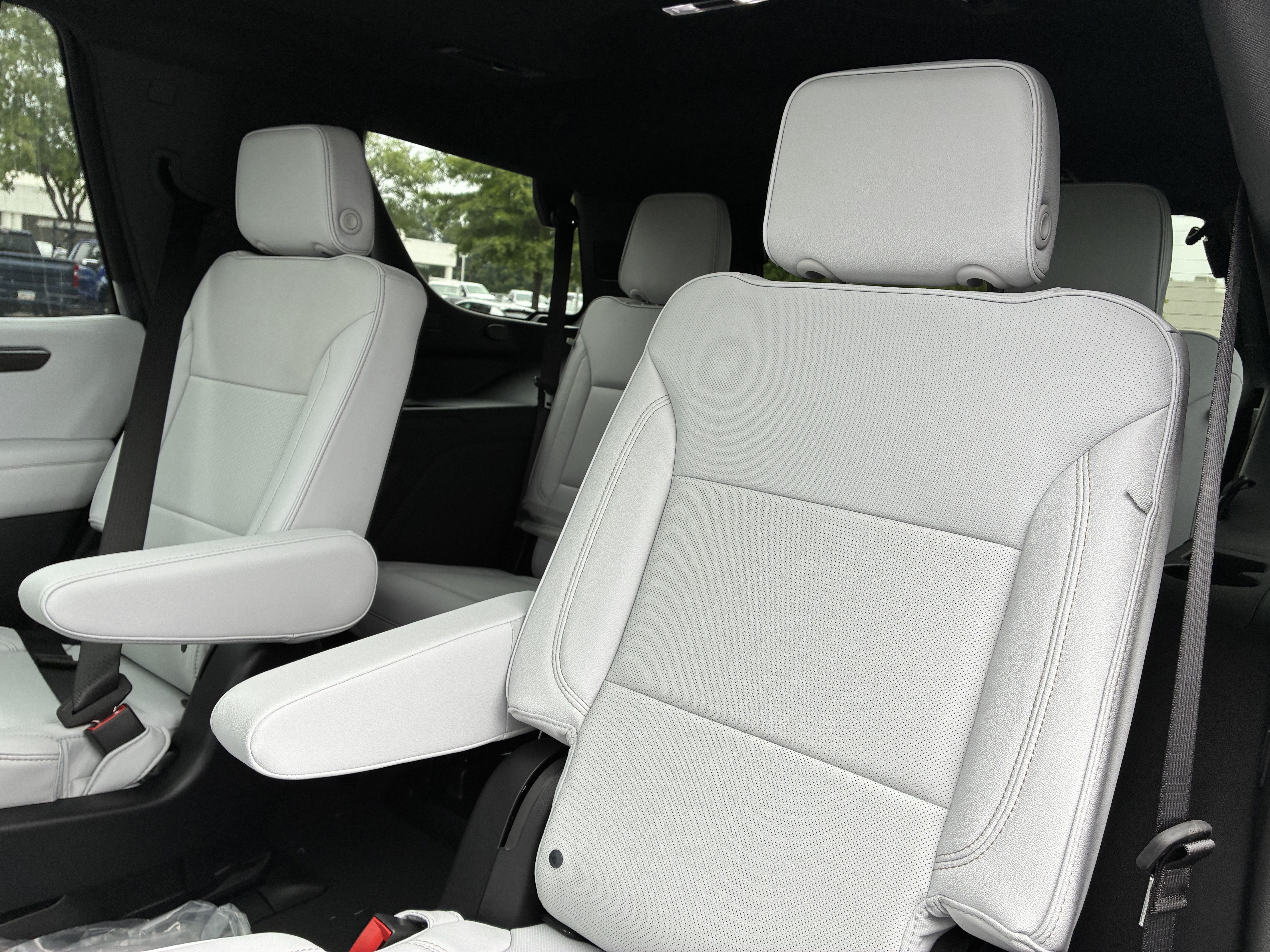 New 2026 Chevrolet Tahoe Premier AWD/4WD image 12