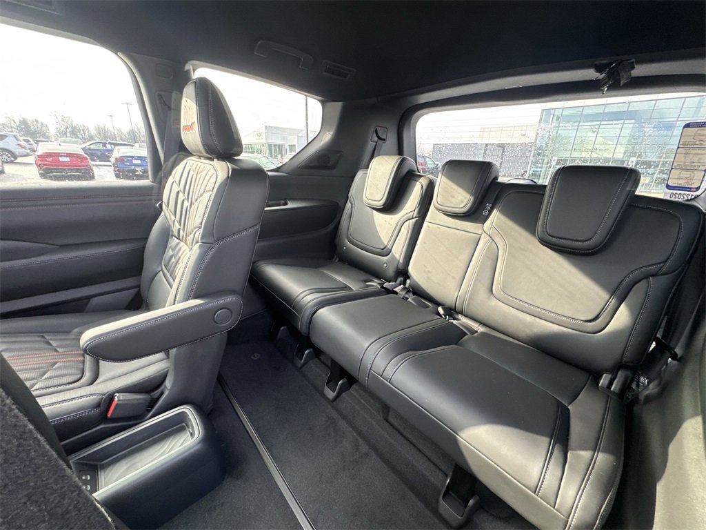 New 2026 Nissan Armada PRO-4X image 24