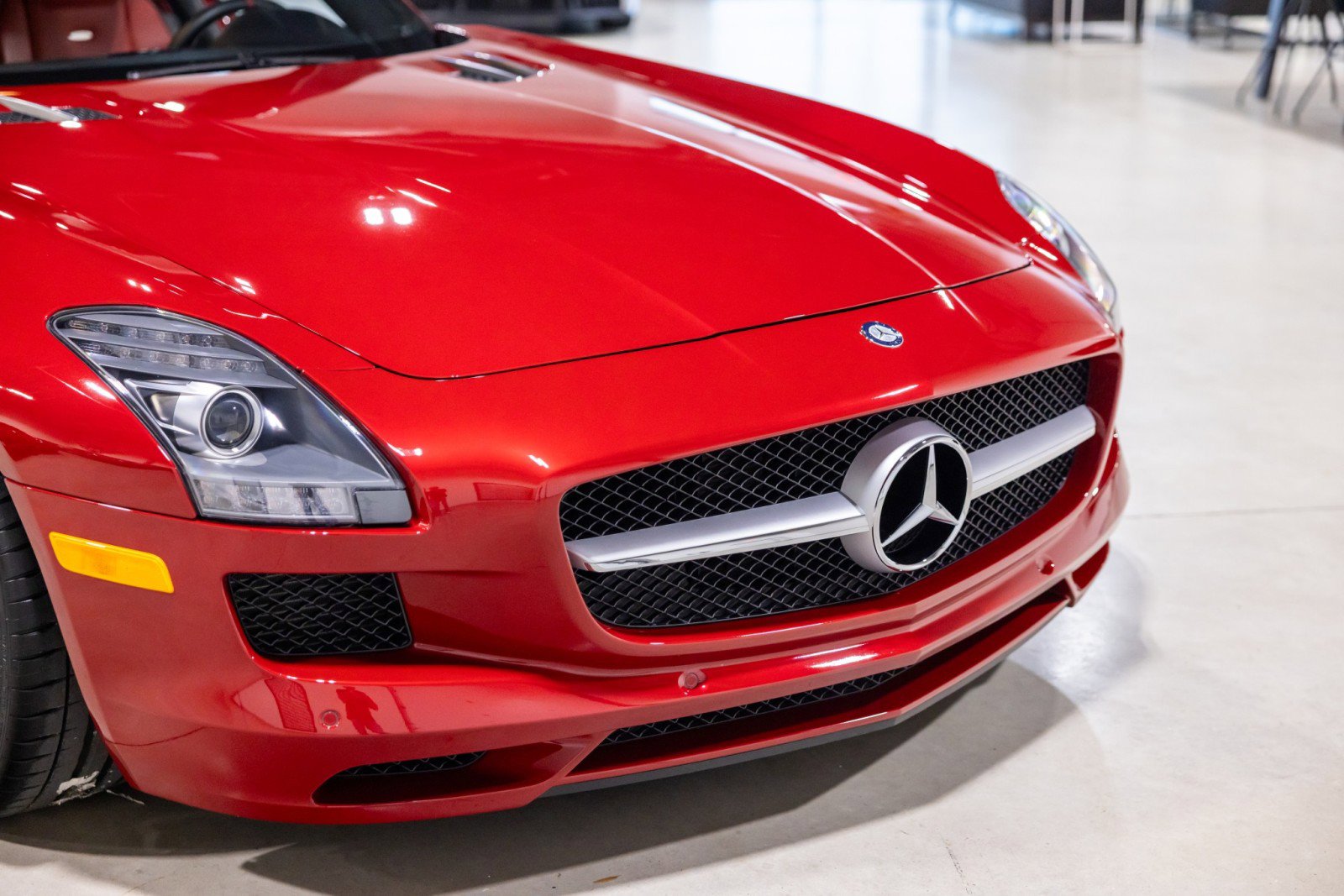 Used 2012 Mercedes-Benz SLS AMG Coupe image 23