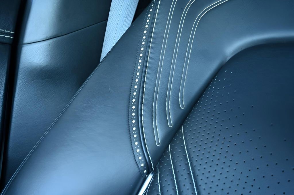 Used 2021 Aston Martin DBX image 22