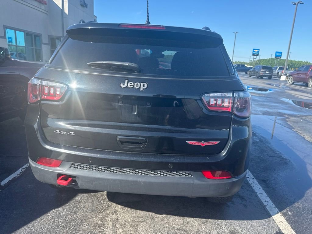 Used 2024 Jeep Compass Trailhawk AWD/4WD image 5