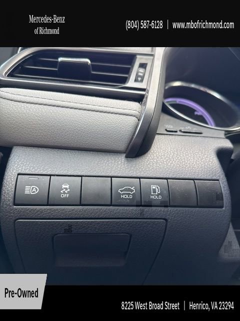 Used 2019 Toyota Camry LE image 14