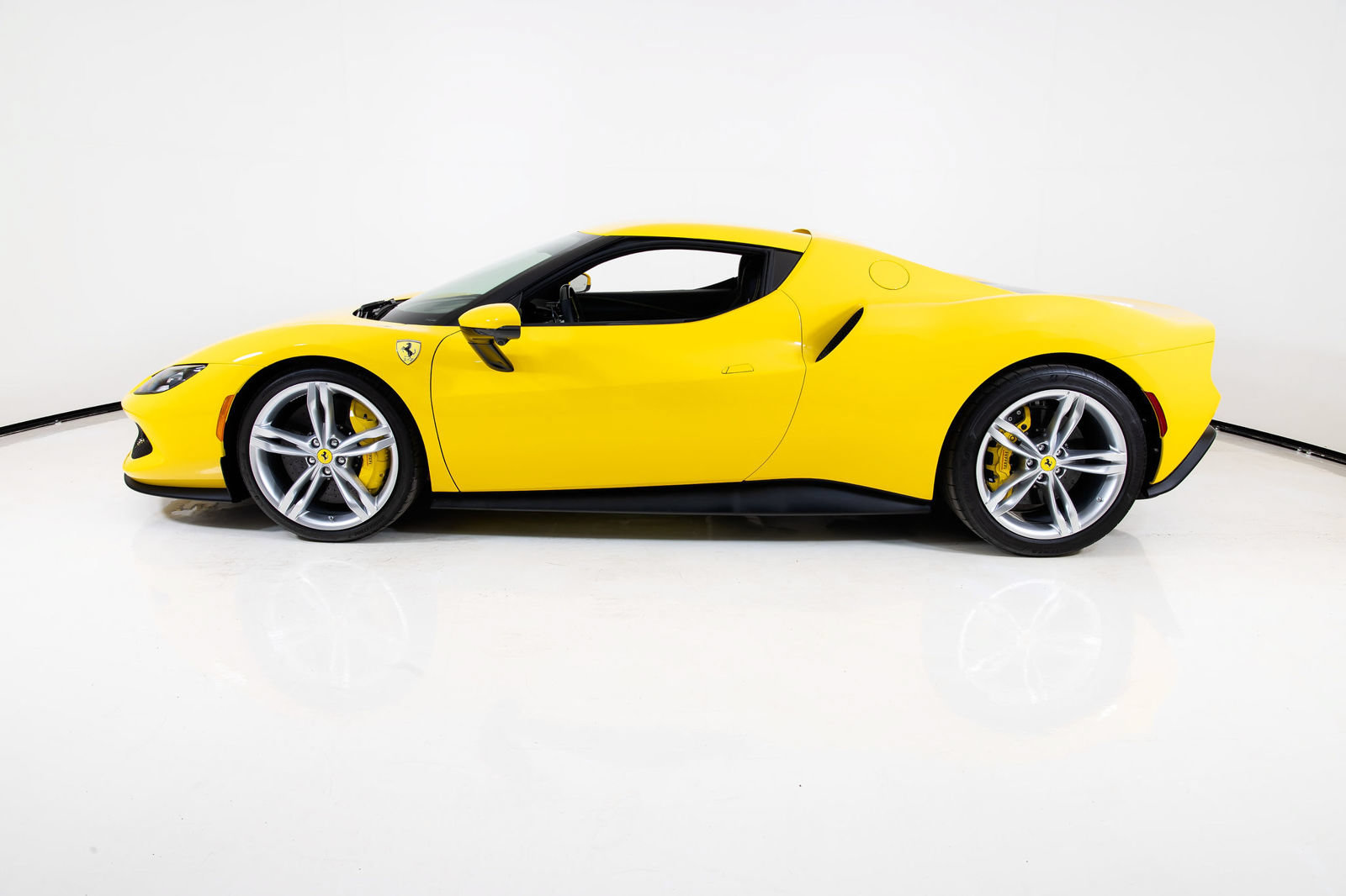 Certified 2025 Ferrari 296 GTB RWD image 8