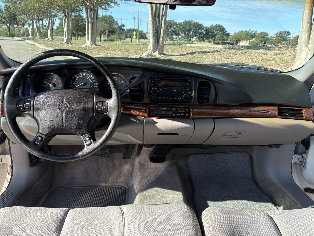 Used 2004 Buick Le Sabre Custom FWD image 35